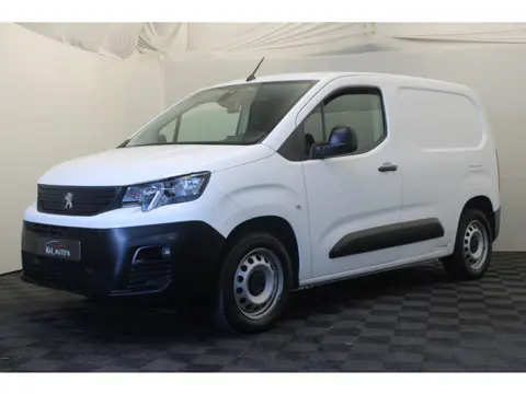 Peugeot Partner 1.2 Puretech Asphalt (bj 2021, automaat)
