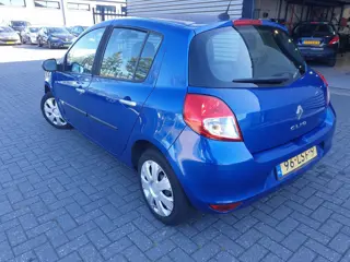 Foto 17 van Renault Clio 1.2 Sélection Business-Airco-Cruise- Navigatie-EL-Ramen