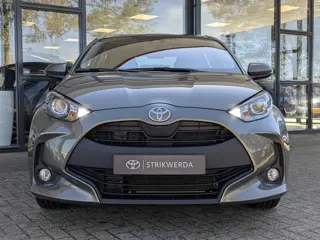 Foto 16 van Toyota Yaris 1.5 VVT-i Active | Afn. Trekhaak | Stoelverwarming | Airco | Camera | ACC