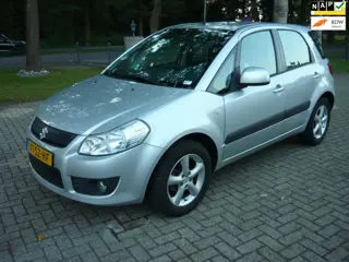 Suzuki SX4 1.6 Exclusive