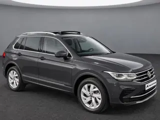 Foto 15 van Volkswagen Tiguan 1.4TSIeHybrid 180kW/245PK Elegance · Panoramadak · Camera + Parkeersensoren · Navi