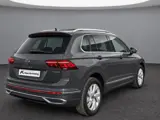 Foto 26 van Volkswagen Tiguan 1.4TSIeHybrid 180kW/245PK Elegance · Panoramadak · Camera + Parkeersensoren · Navi