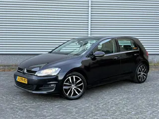 Volkswagen Golf 1.4 TSI Highline Trekhaak Leder Stoelvw Massage Xenon