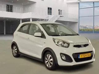 Foto 13 van Kia Picanto 1.0 CVVT ISG R-Cross/ ZEER ZUINIG