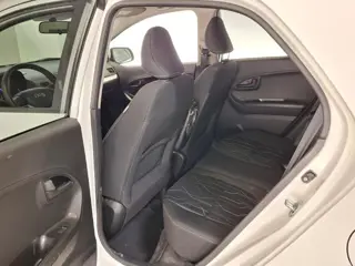 Foto 19 van Kia Picanto 1.0 CVVT ISG R-Cross/ ZEER ZUINIG