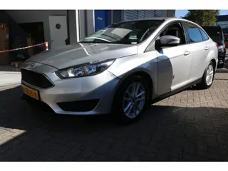 Foto 14 van Ford FOCUS 2.0 BENZINE *UNIEK IN NL*