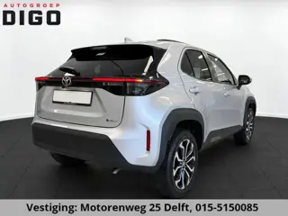 Foto 15 van Toyota Yaris Cross 1.5 HYBRID DYNAMIC SILVERLINE GARANTIE 2035 NAVIGATIE . STUUR EN STOEL VERWARMING
