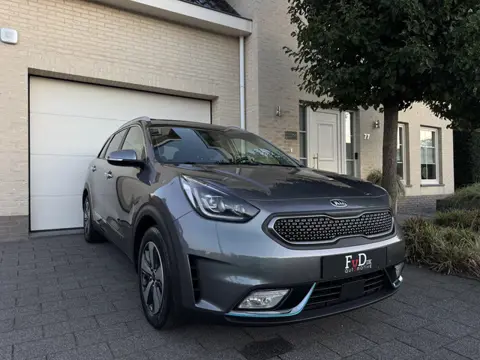 Kia Niro 1.6 GDi PHEV ExecutiveLine Schuifdak Navi Leder Stuur+StoelVerwaming+Koeling Carplay Camera