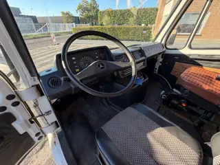 Foto 16 van Mercedes-Benz T1 207 Camper Tabbert 2 jaar apk