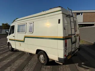Foto 13 van Mercedes-Benz T1 207 Camper Tabbert 2 jaar apk