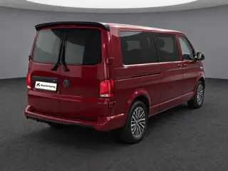 Foto 17 van Volkswagen Transporter 2.0 TDI 204pk DSG L2H1 DC 30 Bulli · Camera · Apple/Android Car Play · Dubble