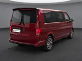 Foto 27 van Volkswagen Transporter 2.0 TDI 204pk DSG L2H1 DC 30 Bulli · Camera · Apple/Android Car Play · Dubble