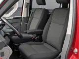 Foto 21 van Volkswagen Transporter 2.0 TDI 204pk DSG L2H1 DC 30 Bulli · Camera · Apple/Android Car Play · Dubble