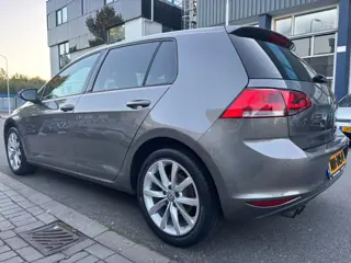Foto 11 van Volkswagen Golf 1.4 TSI ACT Connected Series / 124 DKM / DEALER ONDERHOUDEN