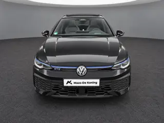 Foto 13 van Volkswagen Golf 1.5 272pk DSG eHybrid GTE · Panoramadak · Camera · Alarm · Wegklapbare Trekhaak · Ga