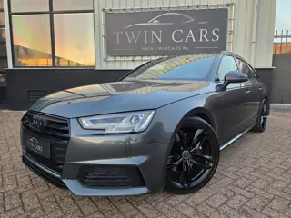 Foto 19 van Audi A4 Avant 2.0 TFSI quattro Sport S line black edition