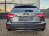 Foto 27 van Audi A4 Avant 2.0 TFSI quattro Sport S line black edition