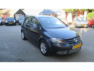Foto 19 van Volkswagen Golf Plus 1.6 FSI Comfortline Business