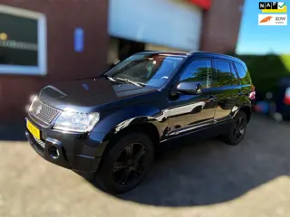 Suzuki Grand Vitara 2.0-16V 140pk/Trekaak/Leer/Stoelverw.