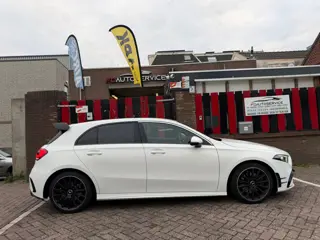 Foto 16 van Mercedes-Benz A-klasse 220 Premium Plus