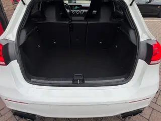 Foto 13 van Mercedes-Benz A-klasse 220 Premium Plus