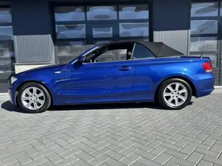 Foto 15 van BMW 1 Serie Cabrio 118i Executive Leer (bj 2008)