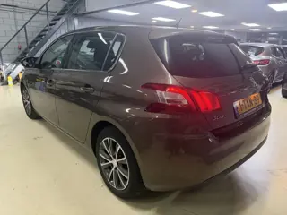 Foto 20 van Peugeot 308 1.6 HDI Allure Pano|Leer|Massage|Navi|Clima|Sensoren