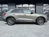 Foto 25 van Audi Q3 35 TFSI S-line Chronos grey (bj 2023, automaat)