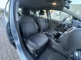 Foto 16 van Opel Corsa 1.2-16V Enjoy (bj 2008)