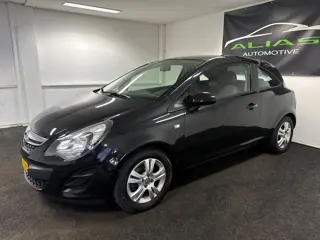 Foto 14 van Opel Corsa 1.2-16V Berlin - Trekhaak - Start/Stop - Airco - NAP - APK 2027