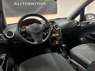 Foto 18 van Opel Corsa 1.2-16V Berlin - Trekhaak - Start/Stop - Airco - NAP - APK 2027