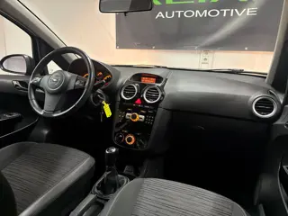 Foto 20 van Opel Corsa 1.2-16V Berlin - Trekhaak - Start/Stop - Airco - NAP - APK 2027
