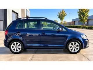 Foto 13 van Volkswagen Golf Plus 1.4 TSI Trendline Automaat/ Airco/Cam/Trekhaak/PDC/Stoelverwarming