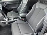 Foto 25 van Audi Q3 Sportback 35 TFSI S-Line Black Pano (bj 2022)