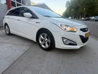 Foto 12 van Hyundai I40 Wagon 1.6 GDI Blue Business Edition NAVI AIRCO