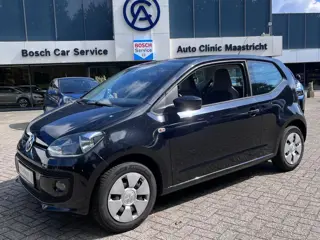 Foto 12 van Volkswagen up! 1.0 groove up! BlueMotion / NAVI / CRUISE / STOELVERWARMING /