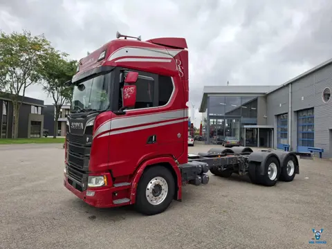 Scania 650S V8 NGS / 6X4 / RETARDER / INLINER / TECHNICAL 74 TON / ACC / LWDS / LEATHER / NAVI / FRI