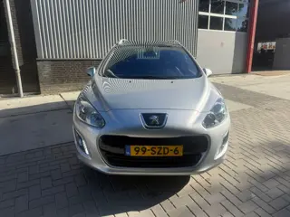 Foto 18 van Peugeot 308 SW 1.6 VTi Première NAVI PANO