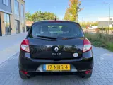 Foto 29 van Renault Clio 1.2 Collection 5-DEURS (bj 2010) Nieuwe distributie|Airco|Lmv|