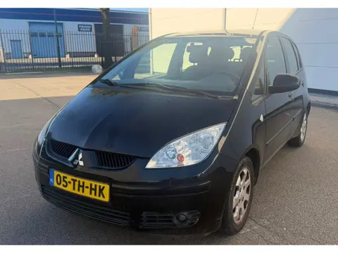 Mitsubishi Colt 1.3 Invite Automaat Airco Elektrische Ramen Trekhaak