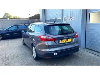 Foto 12 van Ford Focus Wagon 1.0 EcoBoost Titanium-Navi-Clima-Trekhaak