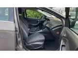 Foto 28 van Ford Focus Wagon 1.0 EcoBoost Titanium-Navi-Clima-Trekhaak