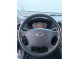 Foto 25 van Kia Carens 2.0 CVVT X-tra Nap Airco APK 19-02-2027 Trekhaak