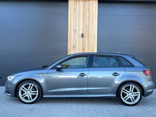 Foto 12 van Audi A3 Sportback 1.6 TDI ultra Edition Climate|Xenon|Cruise|Navi|Pdc