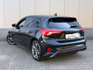 Foto 11 van Ford FOCUS 1.5 EcoBoost ST Line Business Cam PDC Navi Airco Keyless CarPlay