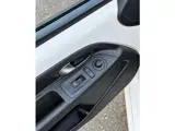Foto 20 van Volkswagen Up! Bluemotion | Apk tot 5-27 | Airco| Navi | Parkeer Sensor | cruise control