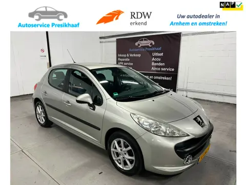 Peugeot 207 1.4 VTi Look AIRCO / NAP / LM VELGEN
