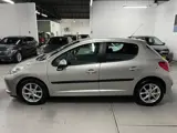 Foto 28 van Peugeot 207 1.4 VTi Look AIRCO / NAP / LM VELGEN