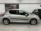 Foto 27 van Peugeot 207 1.4 VTi Look AIRCO / NAP / LM VELGEN