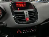 Foto 22 van Peugeot 207 1.4 VTi Look AIRCO / NAP / LM VELGEN